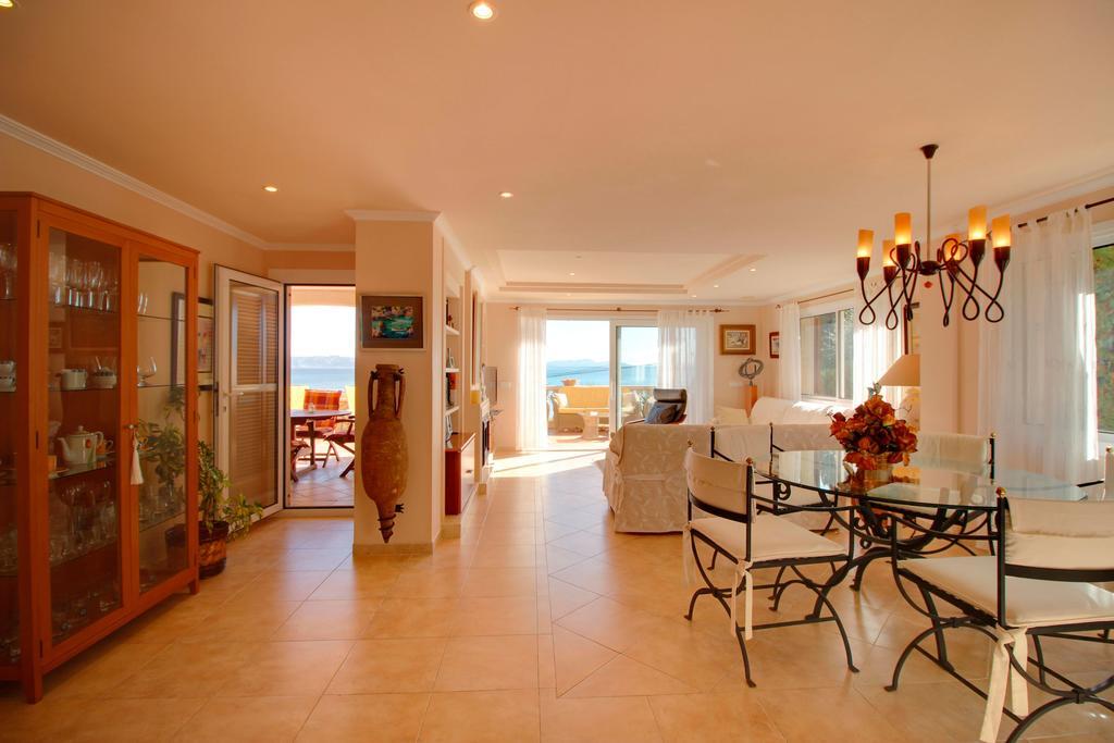 Villa Far Alcanada Exterior photo